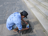 南寧市愛(ài)衛(wèi)辦常務(wù)副主任檢查創(chuàng)衛(wèi)示范點(diǎn)